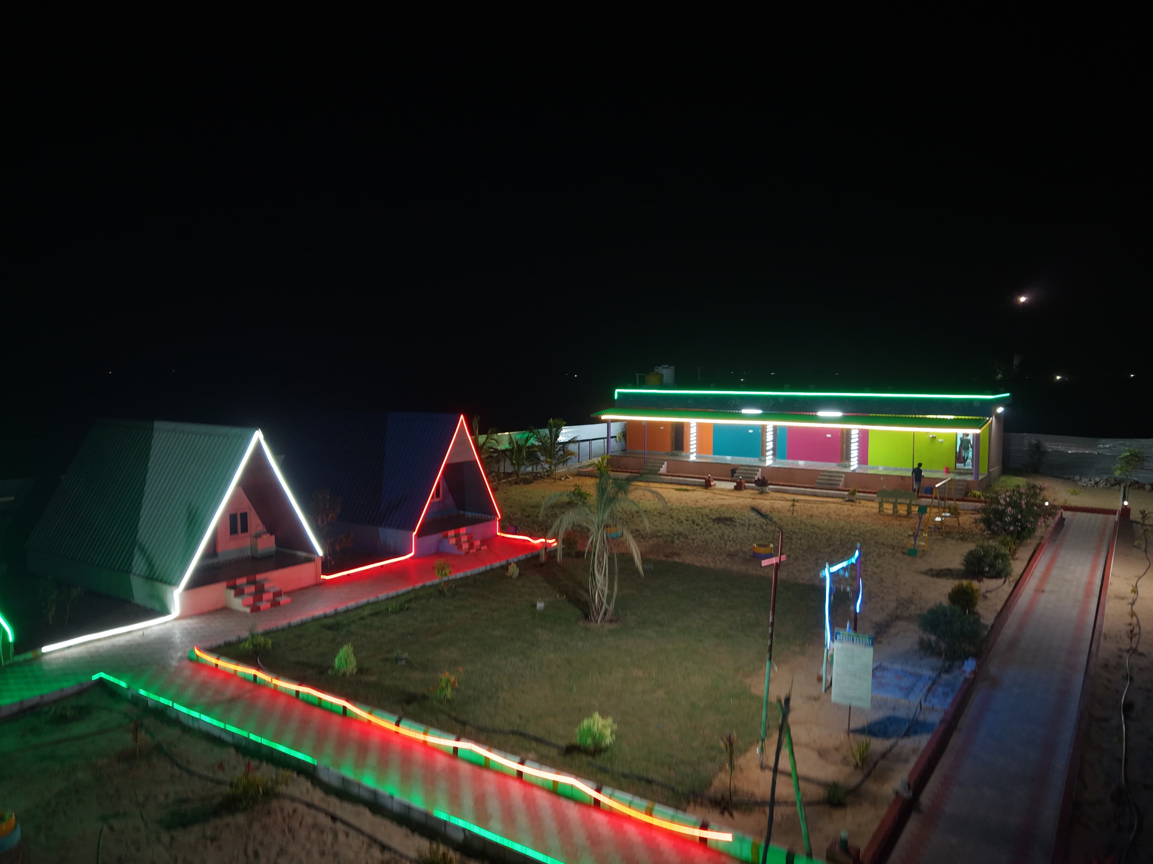 Welcome to Paradise at SUMA Light House Beach Resort